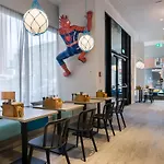 - The Niu, Welly By Ihg Kiel