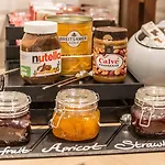 - The Niu, Welly By Ihg מלון