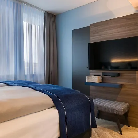 - The Niu, Welly By Ihg 3* Kiel