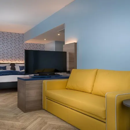 - The Niu, Welly By Ihg Otel