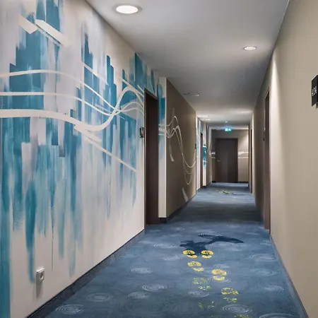 - The Niu, Welly By Ihg Hotel Kiel