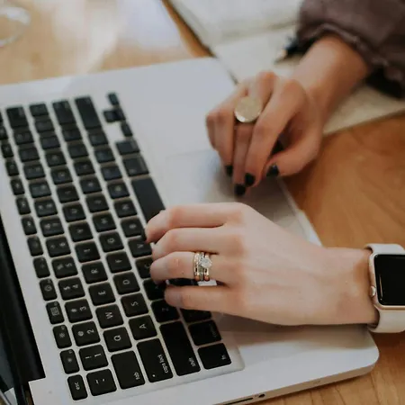 - The Niu, Welly By Ihg 3*