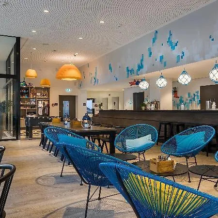- The Niu, Welly By Ihg Kiel