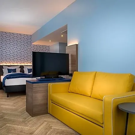 - The Niu, Welly By Ihg Hotel Kiel