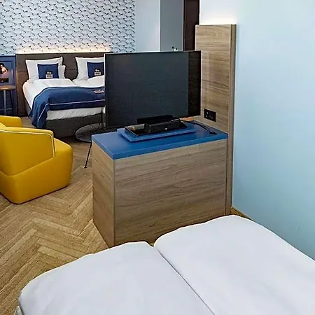 - The Niu, Welly By Ihg 3*