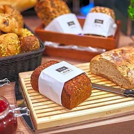 - The Niu, Welly By Ihg Hotel