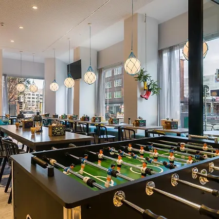 - The Niu, Welly By Ihg Otel Kiel