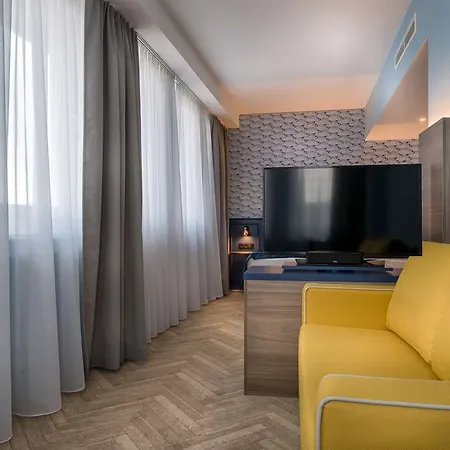 - The Niu, Welly By Ihg Otel Kiel