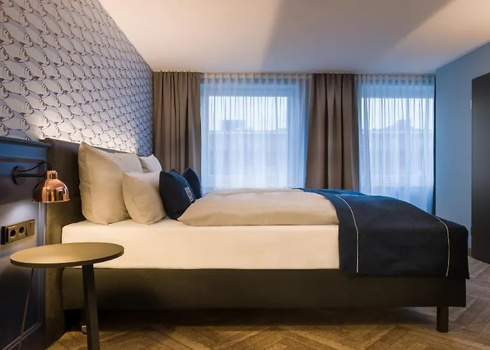 - The Niu, Welly By Ihg Kiel