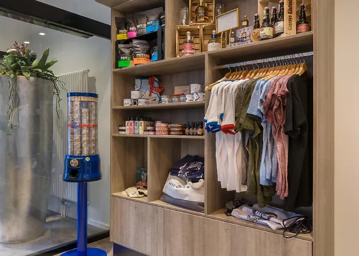 - The Niu, Welly By Ihg Kiel