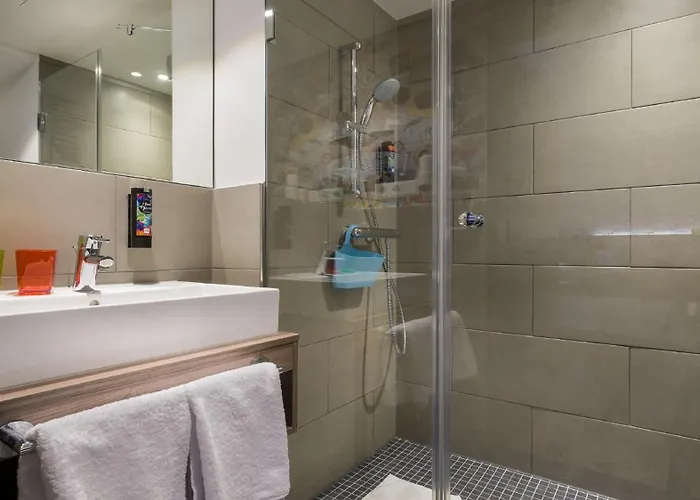 - The Niu, Welly By Ihg 3*