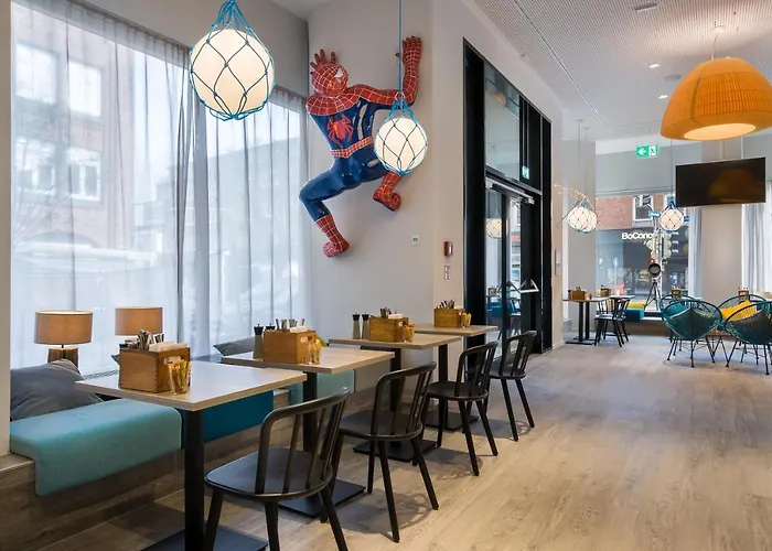 - The Niu, Welly By Ihg Kiel