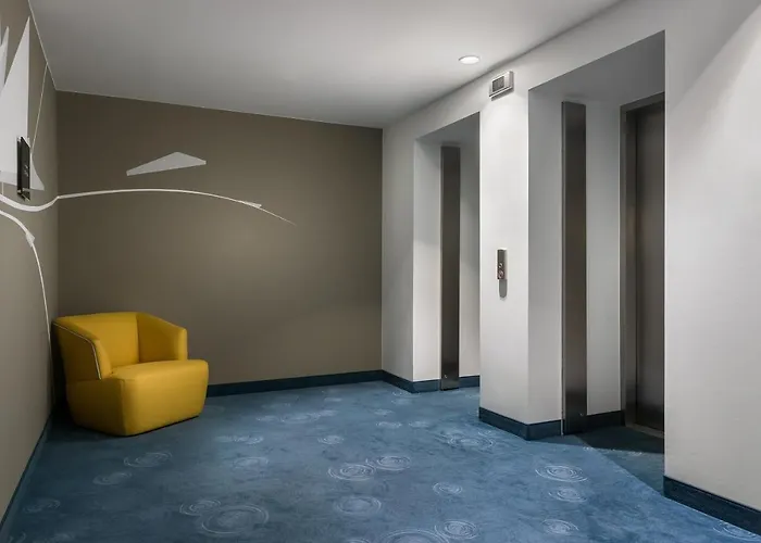 - The Niu, Welly By Ihg Hotel Kiel