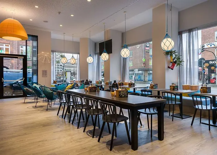 - The Niu, Welly By Ihg Hotel 3*