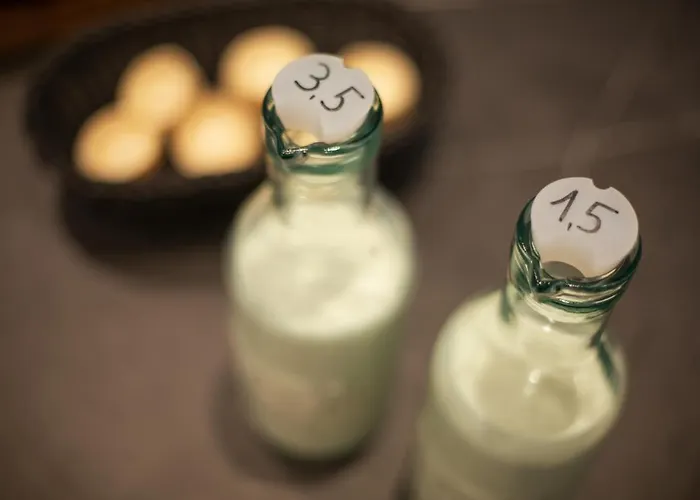 - The Niu, Welly By Ihg Hotel 3*